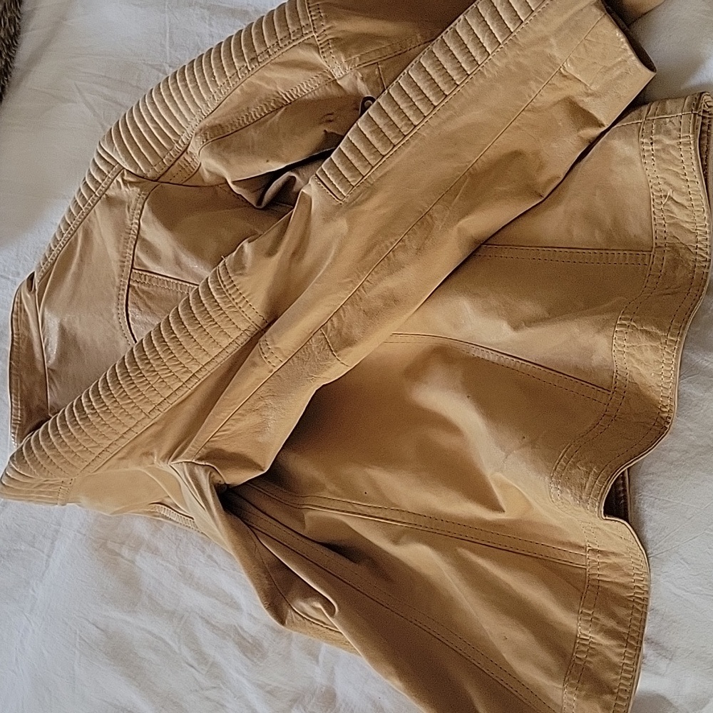 VINTAGE GENUINE leather-Light tan, beautiful leather jacket Small - Picture 6 of 13